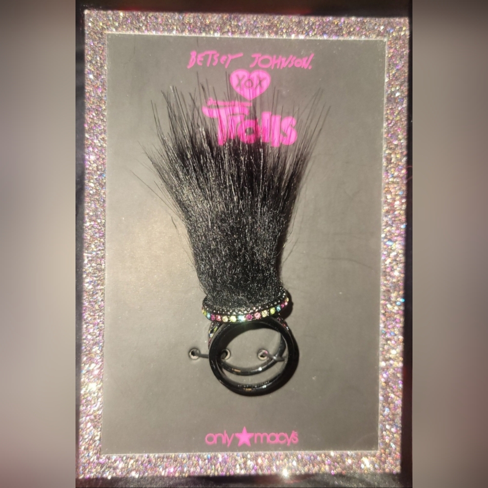 Betsey Johnson Macys 2016 Trolls gunmetal rhinestone blk hair Trolls ring 8 NWT - Picture 15 of 17